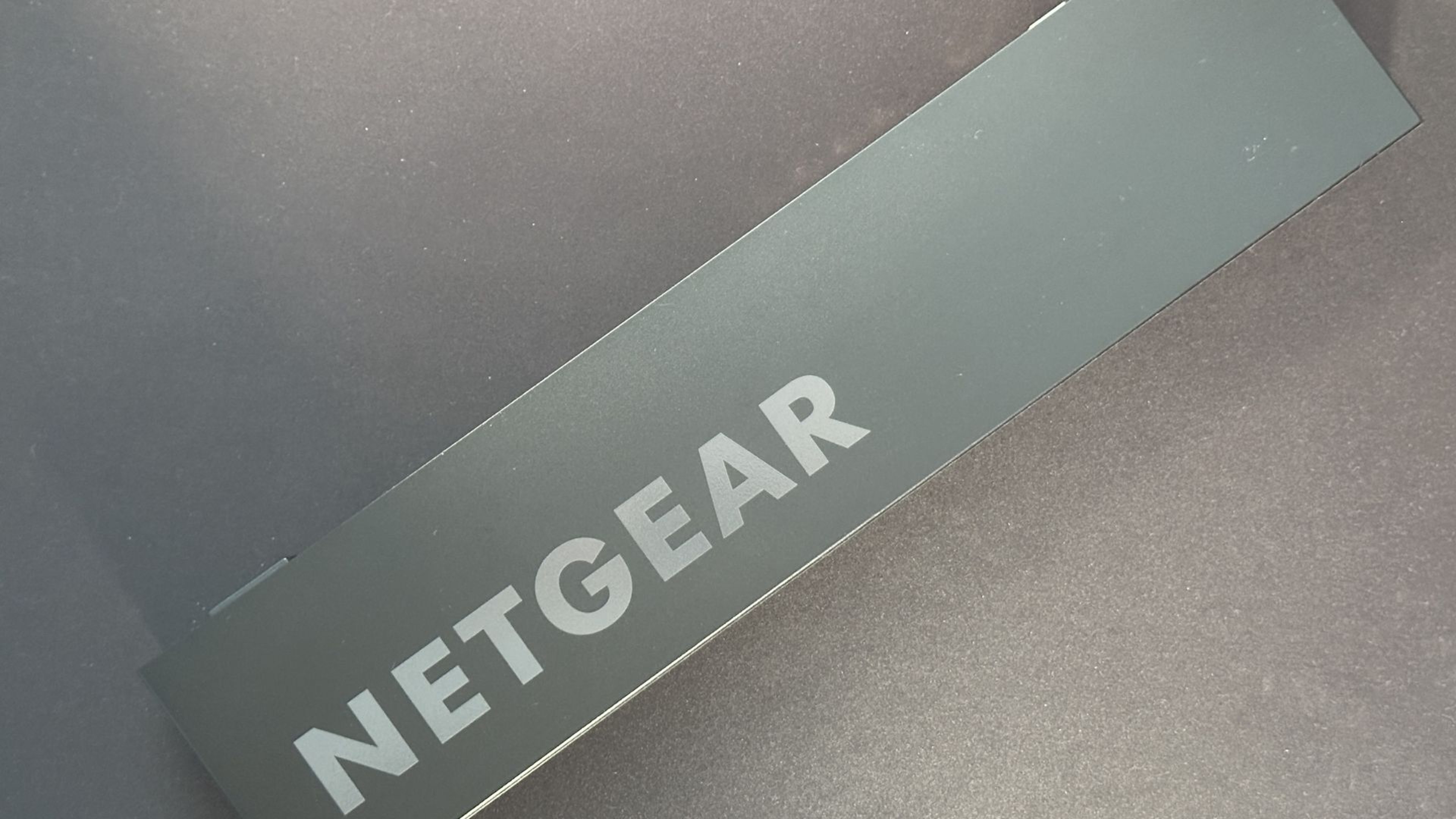 Netgear PR60X, Recensione del router da 10gb che guarda al futuro Copertina